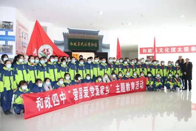 此女收拾养父母遗物,竟有一封血书,56岁才知道生父母是英雄